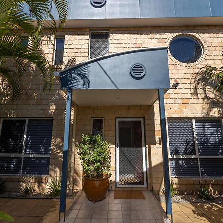Beachhouse Bed And Breakfast Redcliffe Extérieur photo