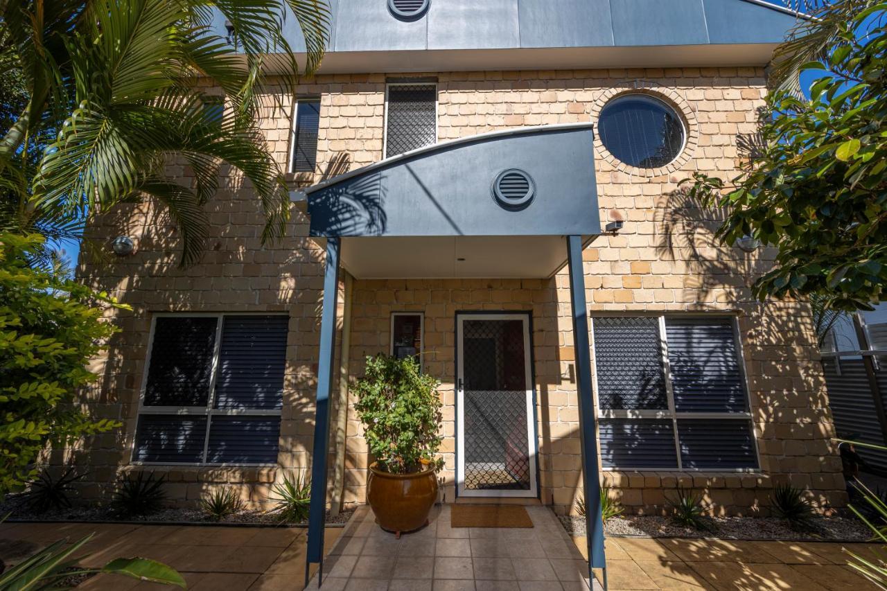 Beachhouse Bed And Breakfast Redcliffe Extérieur photo
